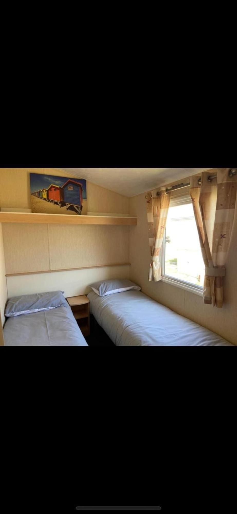 3 Bed Caravan Norfolk Near The Coast Belton with Browston Esterno foto
